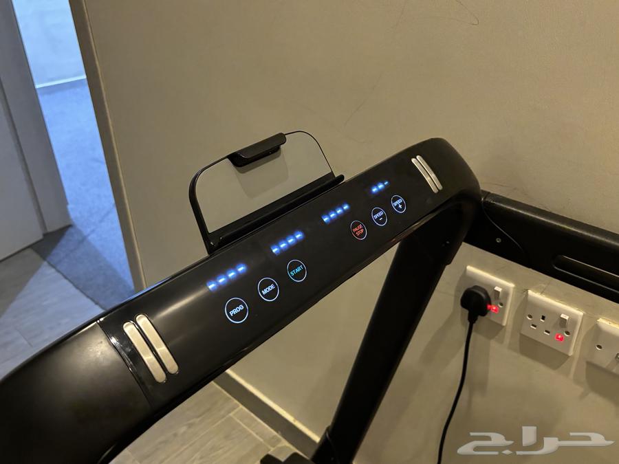 Treadmill64119085557761111