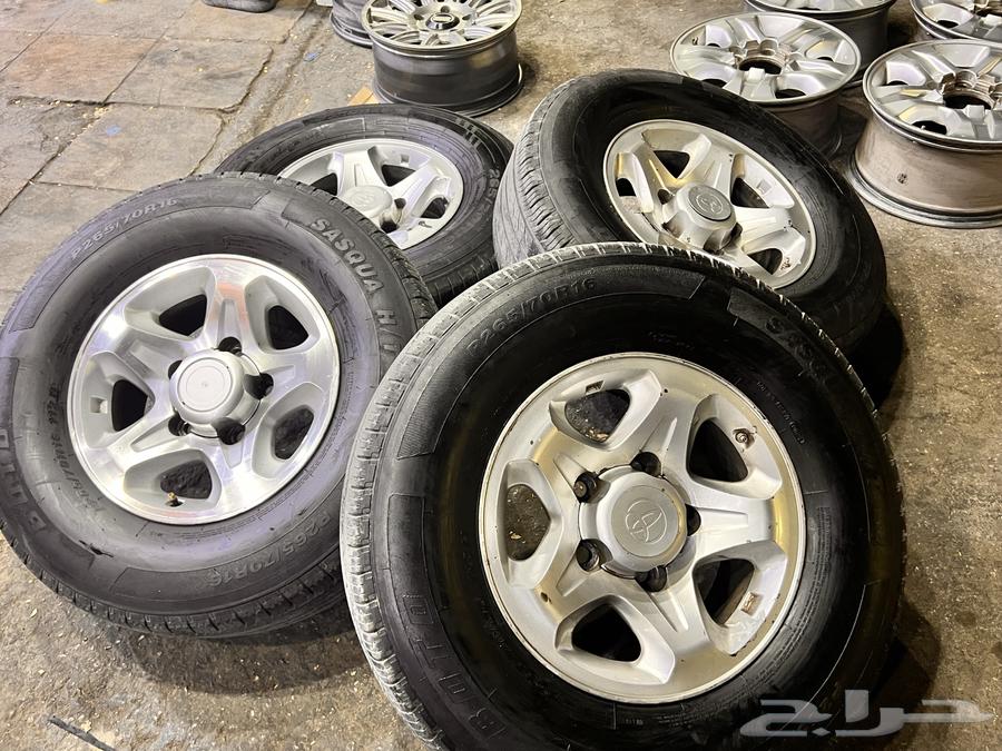 جنوط رفرف شاص مع كفرات صيني بوتو مقاس 265 70 1664349110813826110