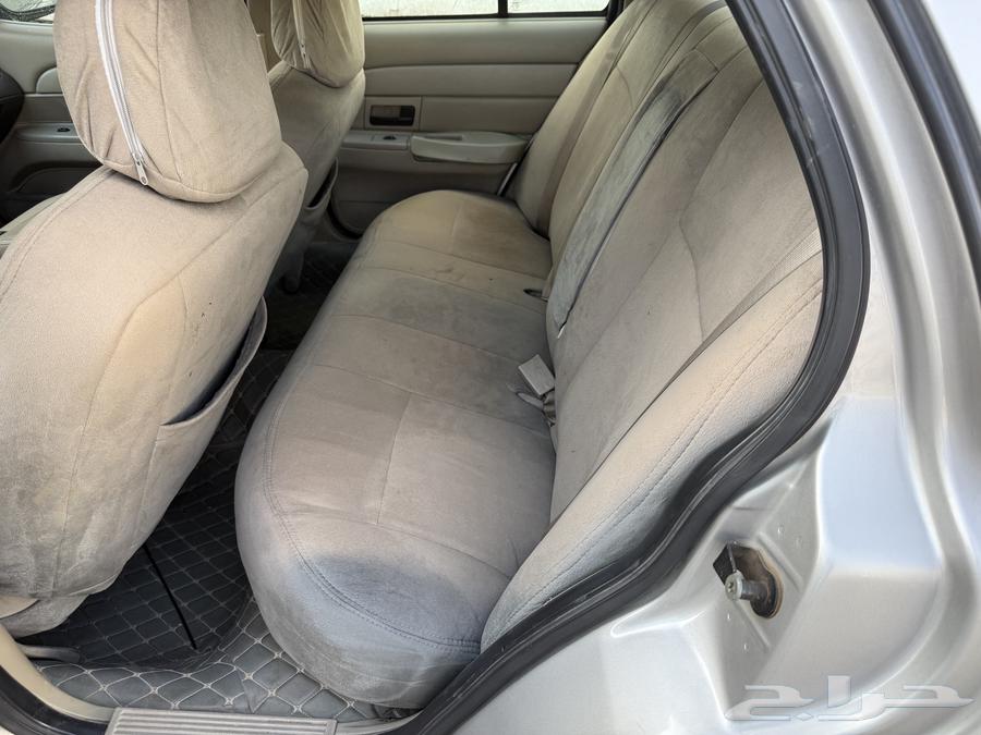 فورد كراون فكتوريا 2006 نظيف64347967914115113