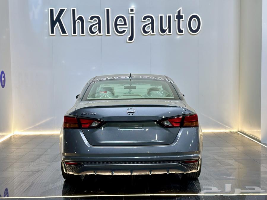 نيسان التيما S ستاندر موديل 202564352883144834113