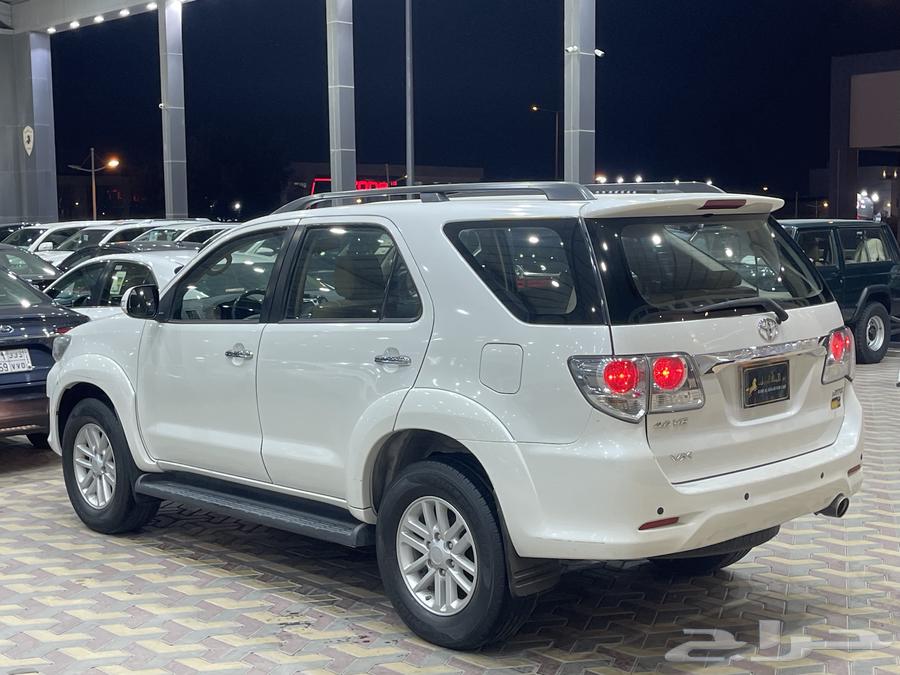 تويوتا فورتشنر 6سلندر موديل 201464348860834947114