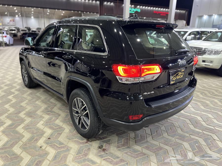 2019 Grand Cherokee, half-full Saudi spec, 159,000 km driven64349301412353114