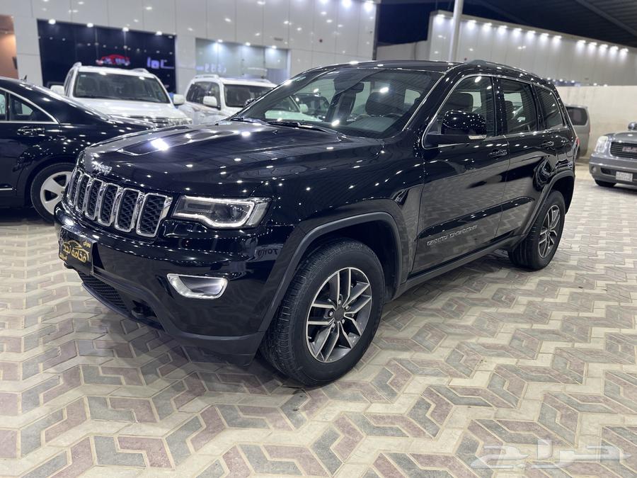 2019 Grand Cherokee, half-full Saudi spec, 159,000 km driven64349301412353112