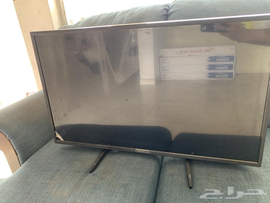 شاشه 32بوصه. عايزه صيانه لبيع64350599885827110