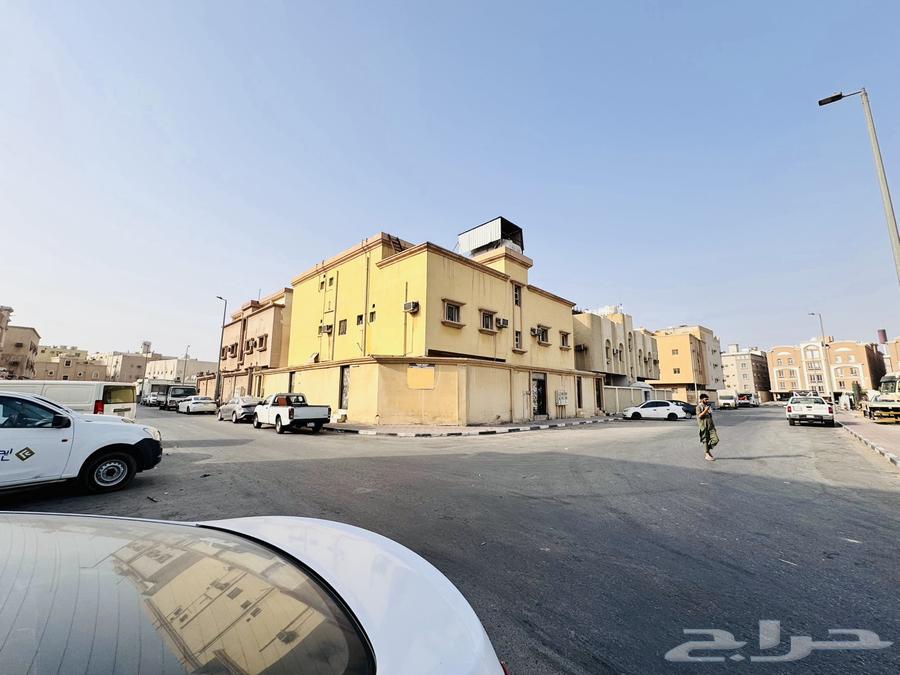 Building for sale in Al-Dhabab, income 166 thousand, asking price 1,350,00063613307638274113