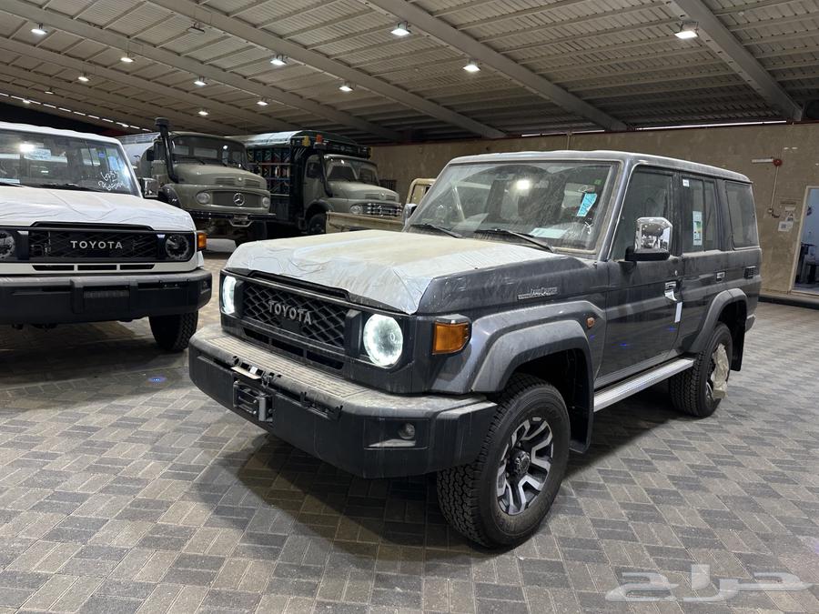 جيب لاندكروزر 2025 بنزين فل كامل سعودي 5 ابواب64357835574274110