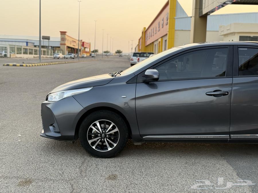 تويوتا يارس 2022 فل كامل64356515045378112