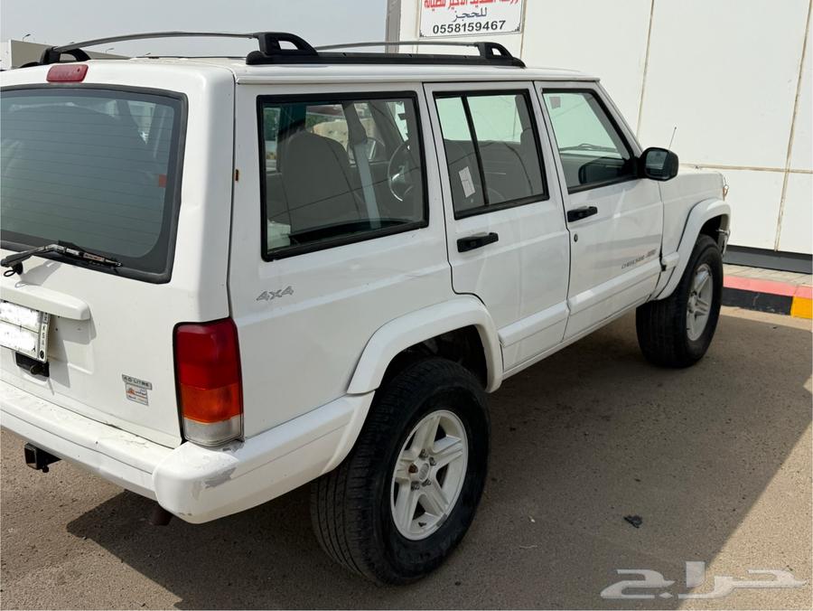 جيب شروكي XJ للبيع تشليح لاعلى سومه64348964232066113