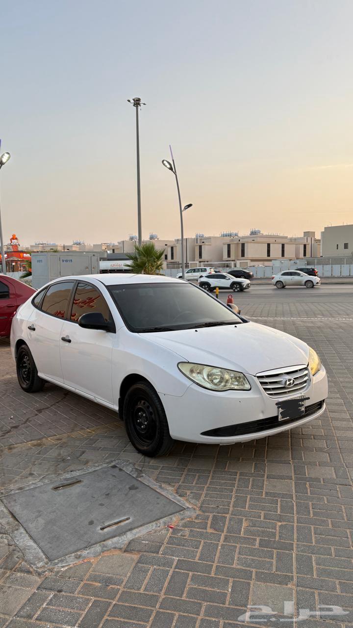 Elantra 2012 Machine 2.064347779017857113