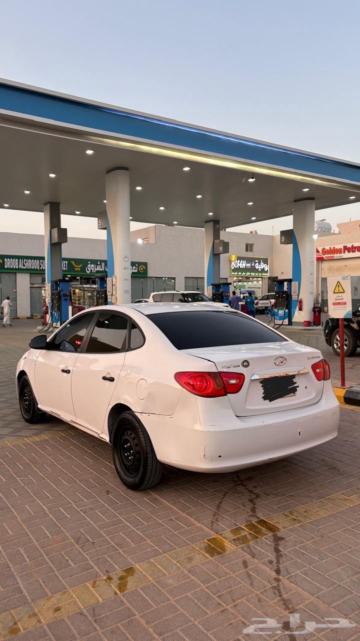 Elantra 2012 Machine 2.064347779017857111