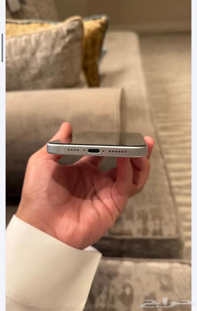 iPhone 15 Plus 25664097046698370112