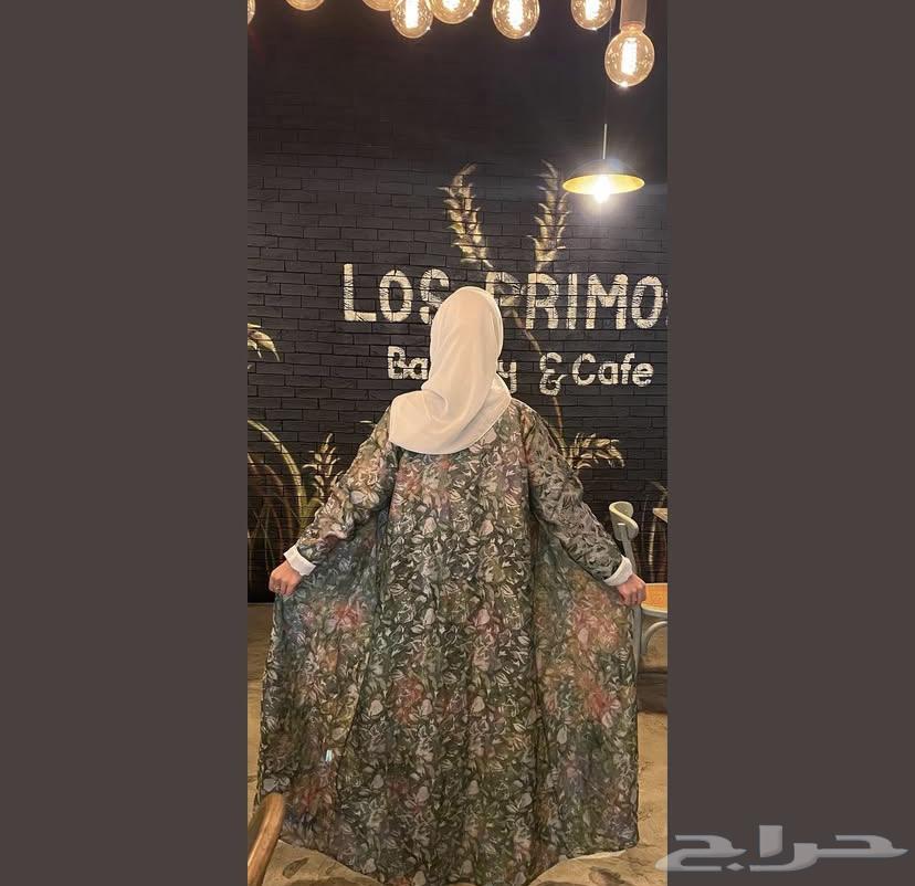 عبايات مستعملة ملونة مصممة64100766223363111