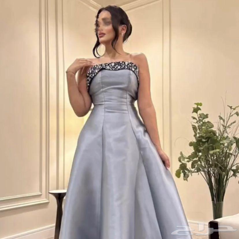 Luxurious wedding dress worn only once, selling due to circumstances64121148916611114