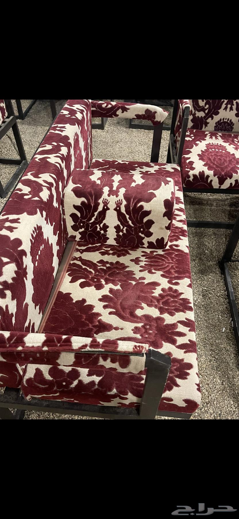 Chairs64119747447554110