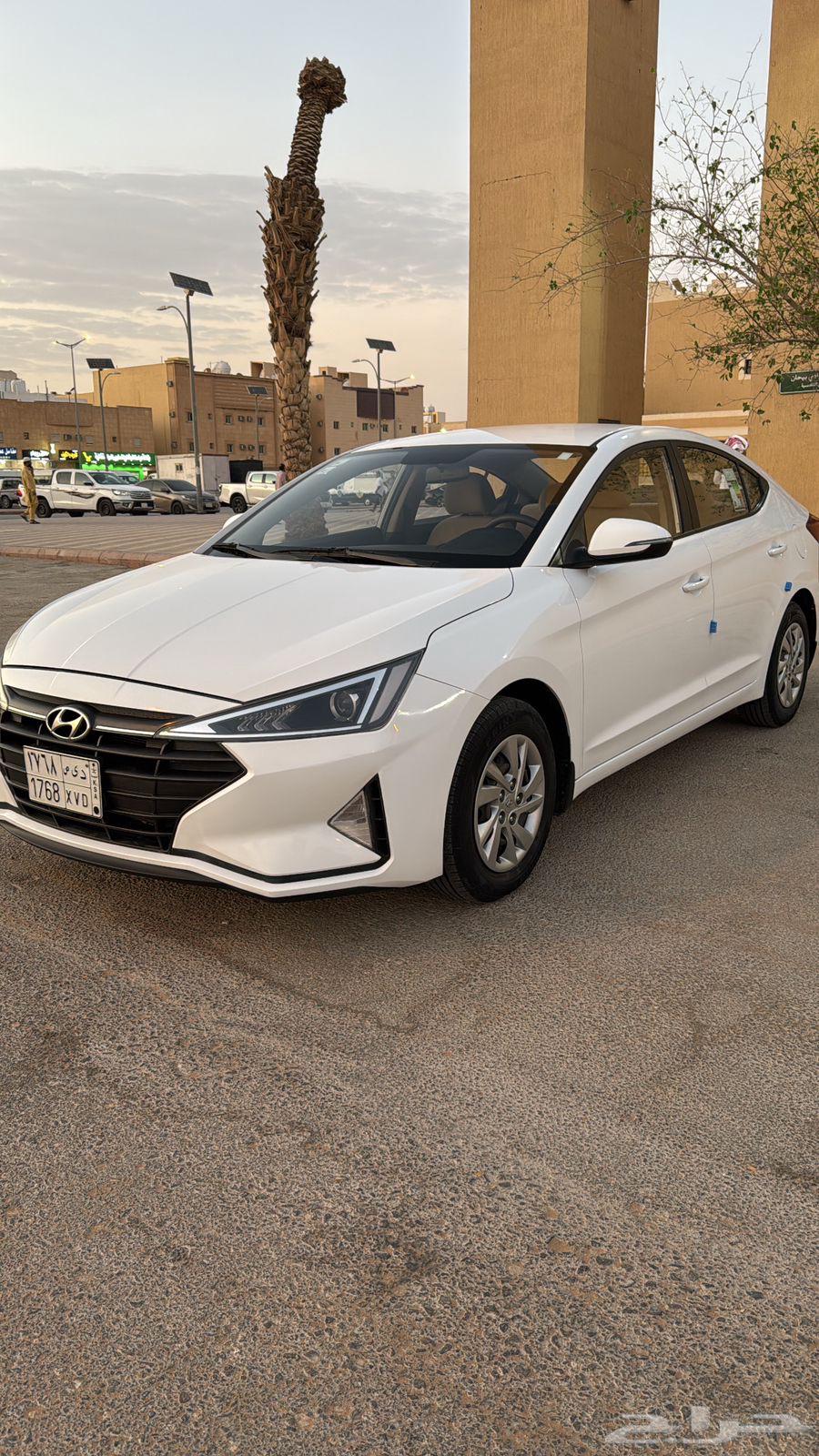 للبيع النتراء م 2020سعوديه مكينه 1600ماشيه 97ثاني مستخدم بد64355625000578113