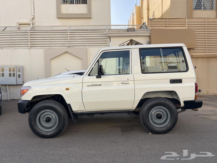 ربع 13 للبيع64354489504643110