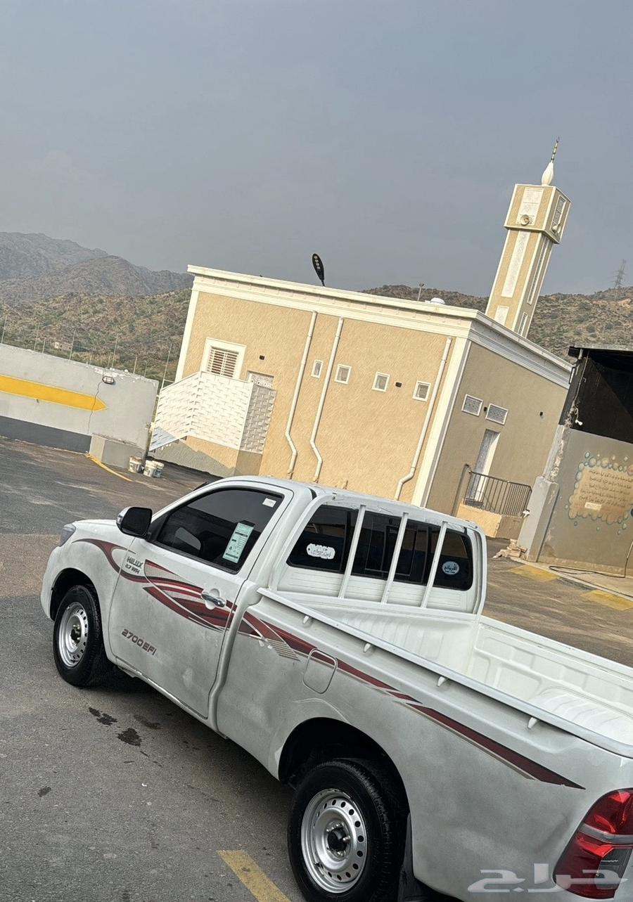 مطلوب هايلوكس من 2012 إلى2015 الممشا270الف وتحت64351714677507110