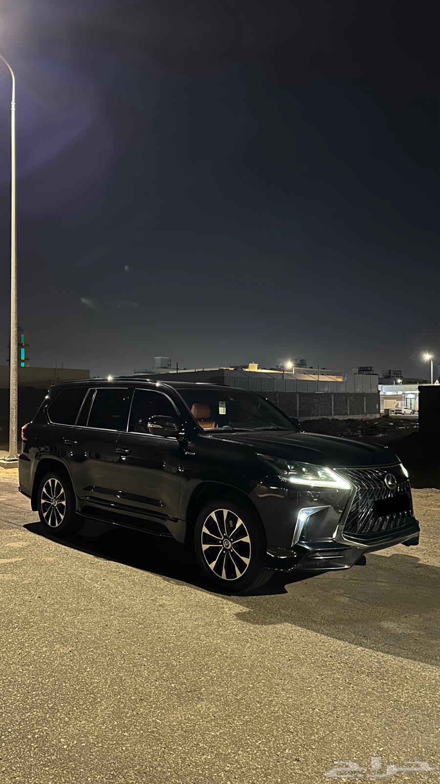 Lexus64369630404610113