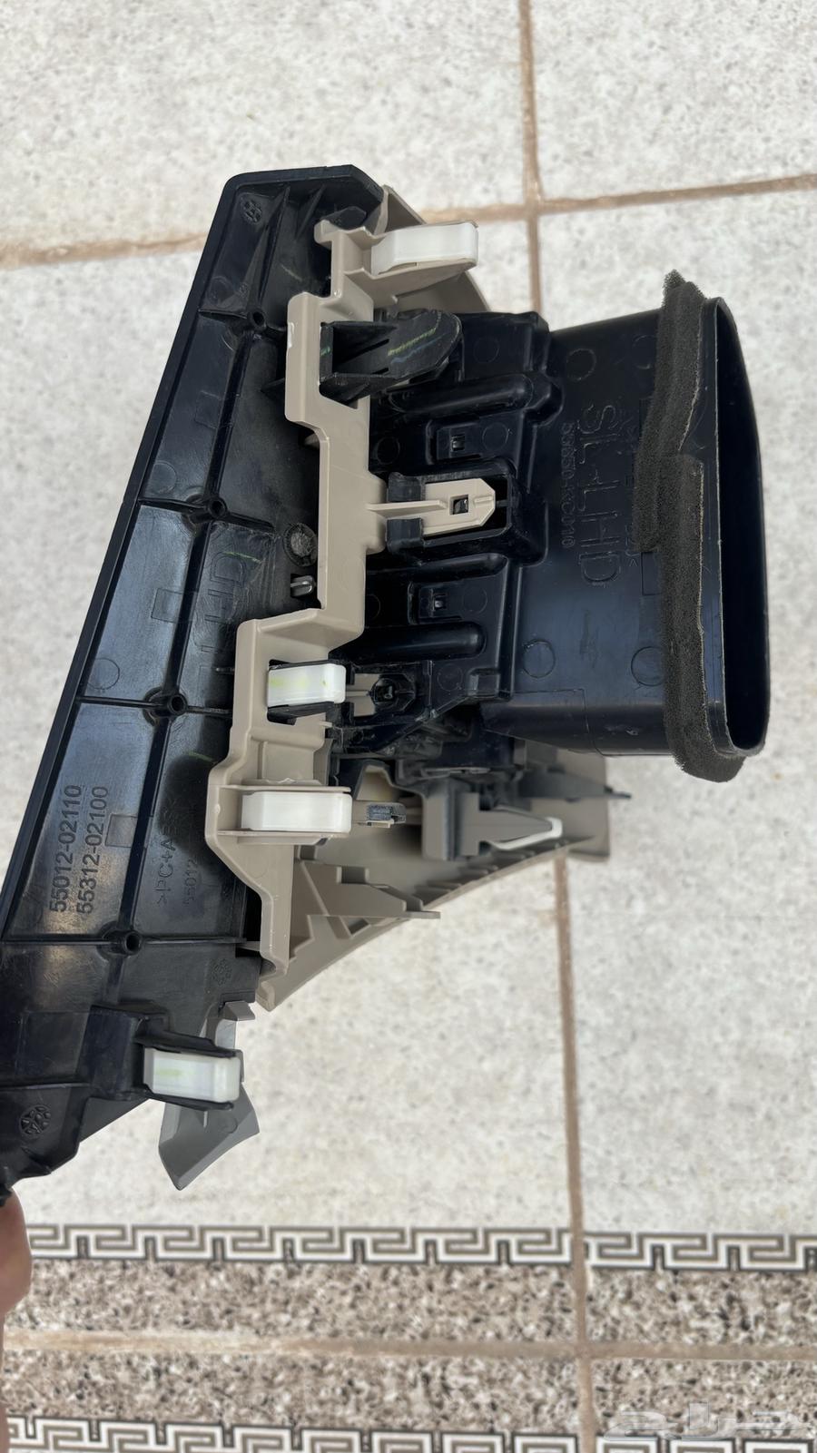 ديكور مكيف تويوتا كورولا64364640016002112