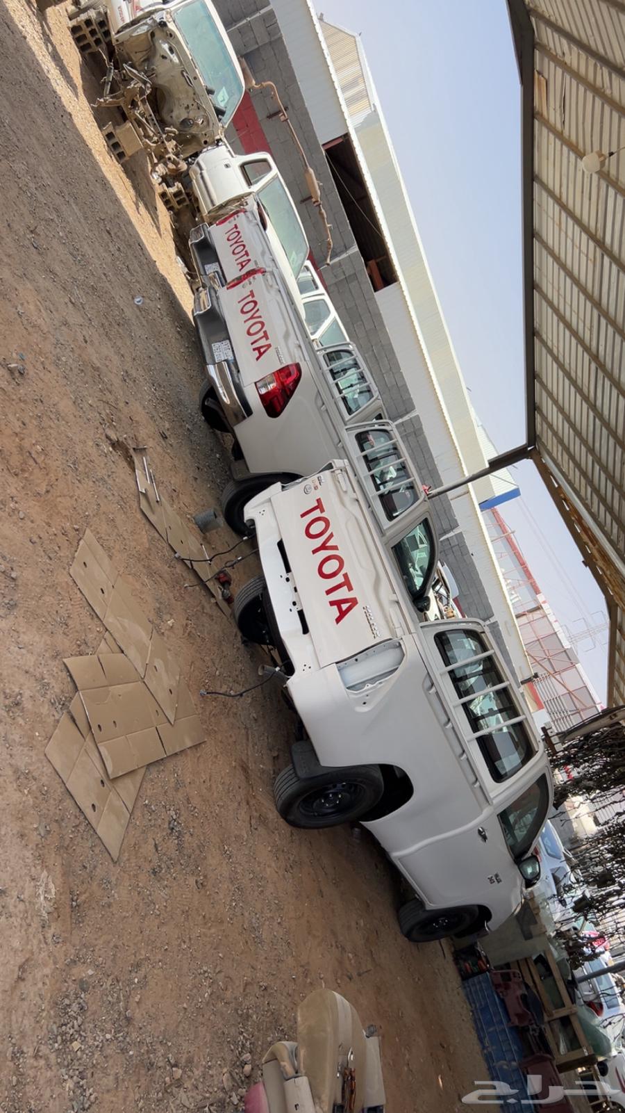 صناديق هيلوكس غماره 2016-2015 وكاله منزل اصفار. كامل64361877087105113