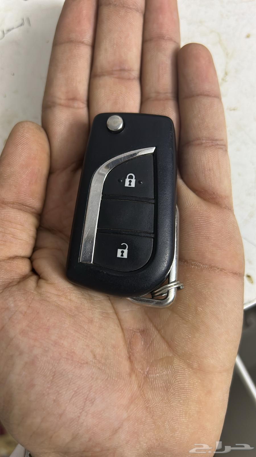 Highlux 16 and above agency keys.64369937450627110