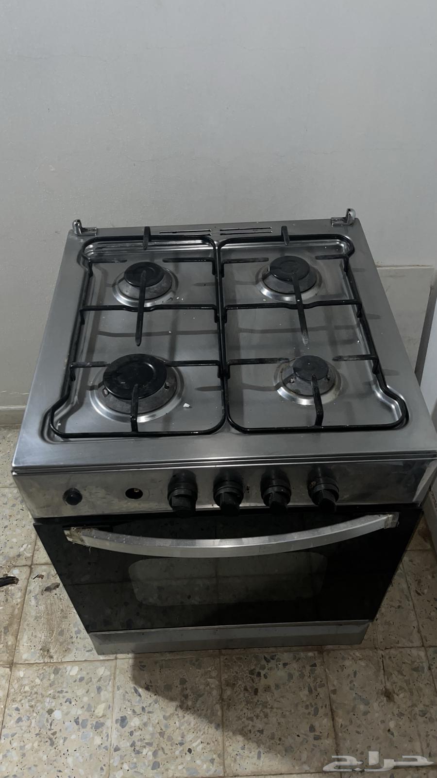 فرن للبيع64127961960706112