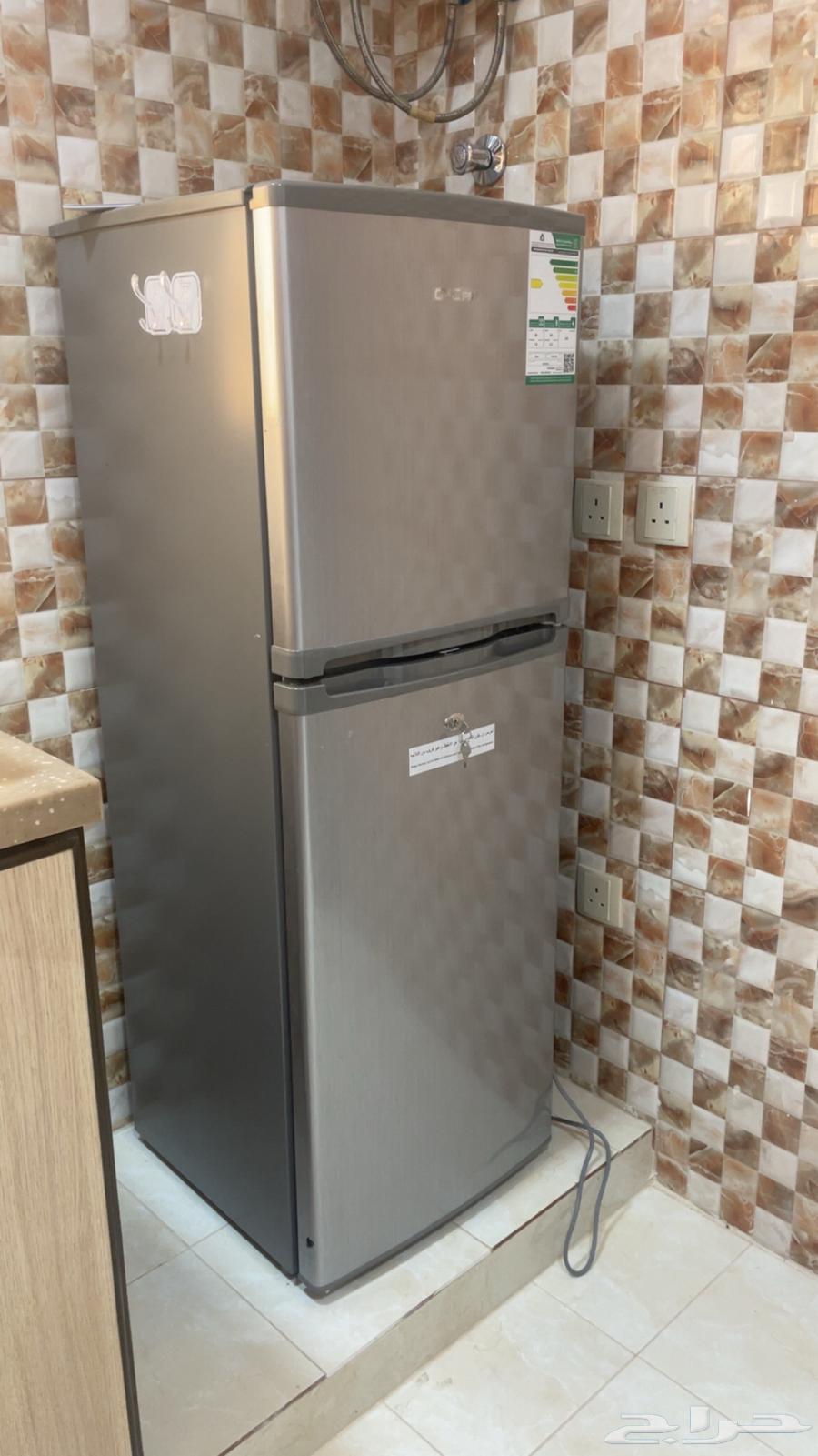 Refrigerator, electric oven, small washing machine, and single-and-a-half bed chair64122292758019112