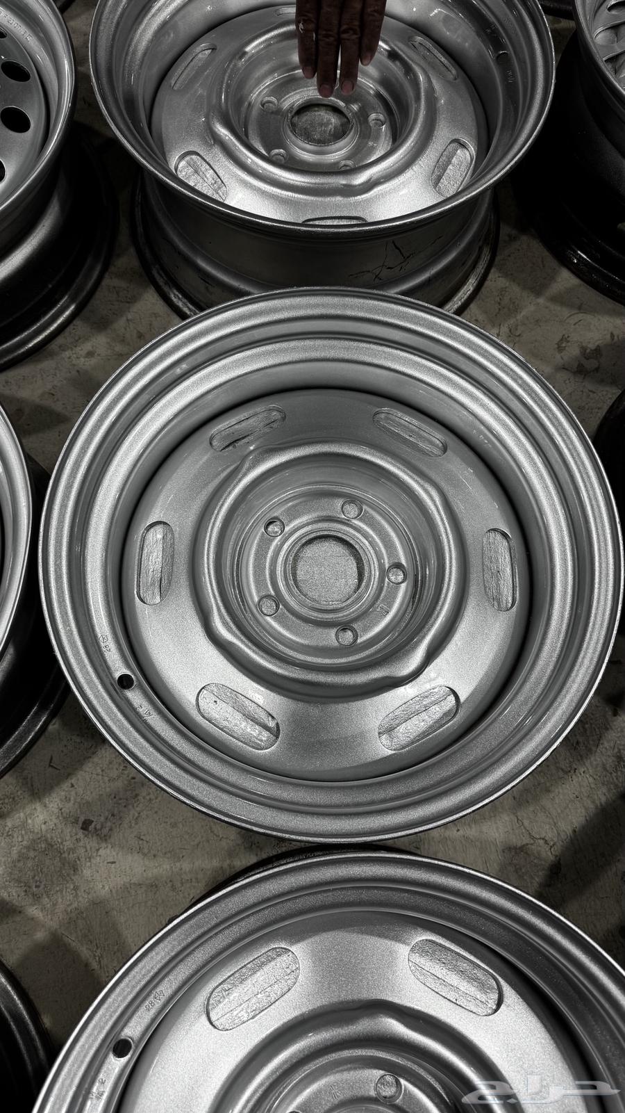 جنوط دوج هايلوكس64370231140994111