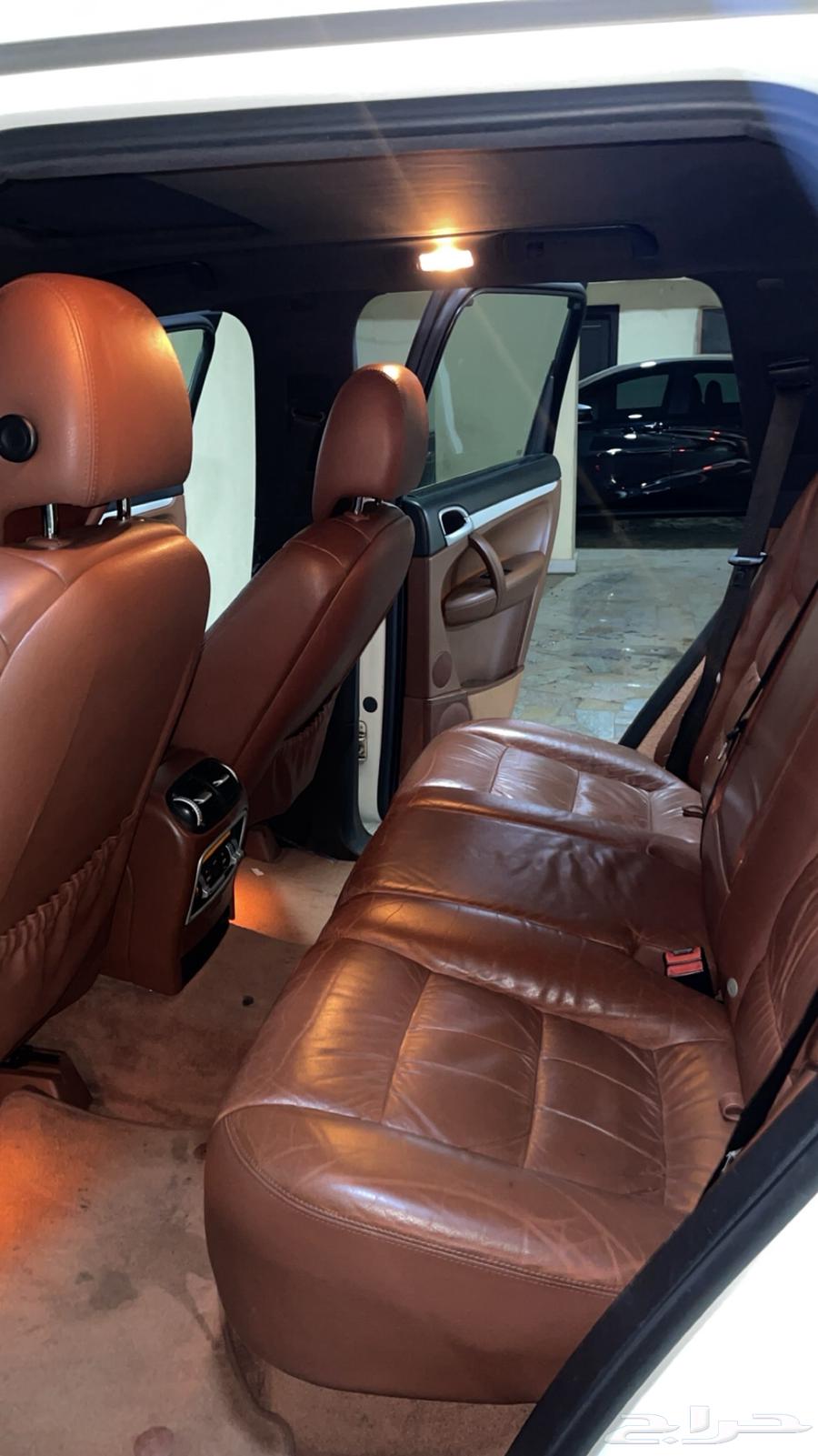 Porsche Cayenne64362725919235114