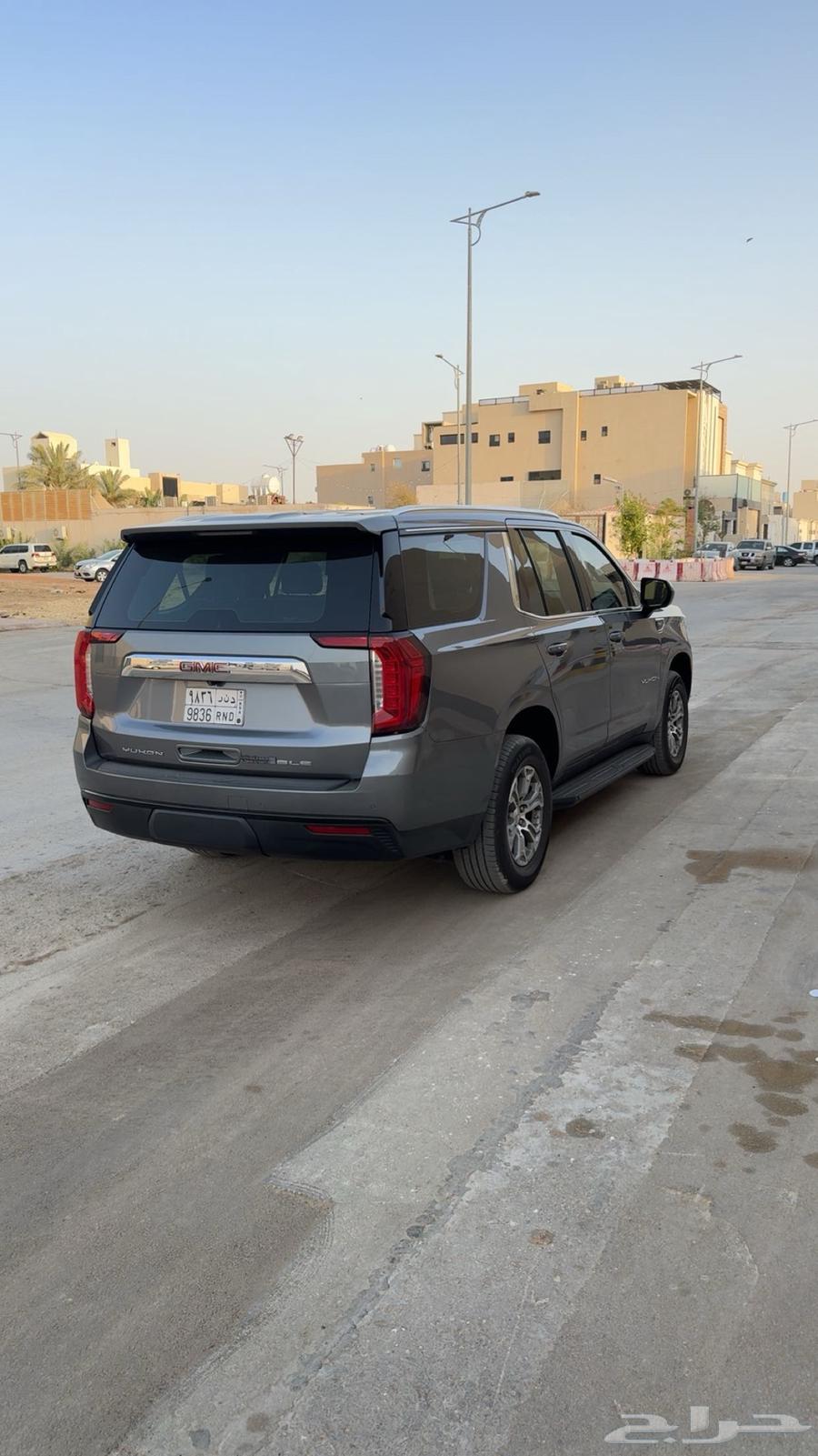 يوكن 2021 SLE نظيف بدون دبل ثلاجة64363785399681111