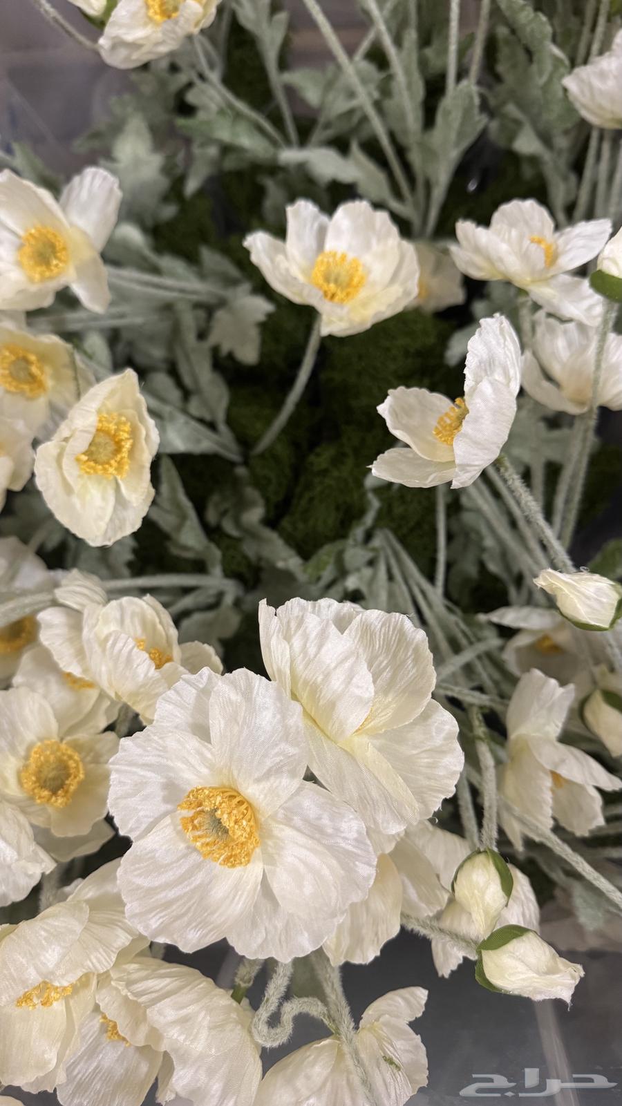 Service Table Flowers64143478645890111