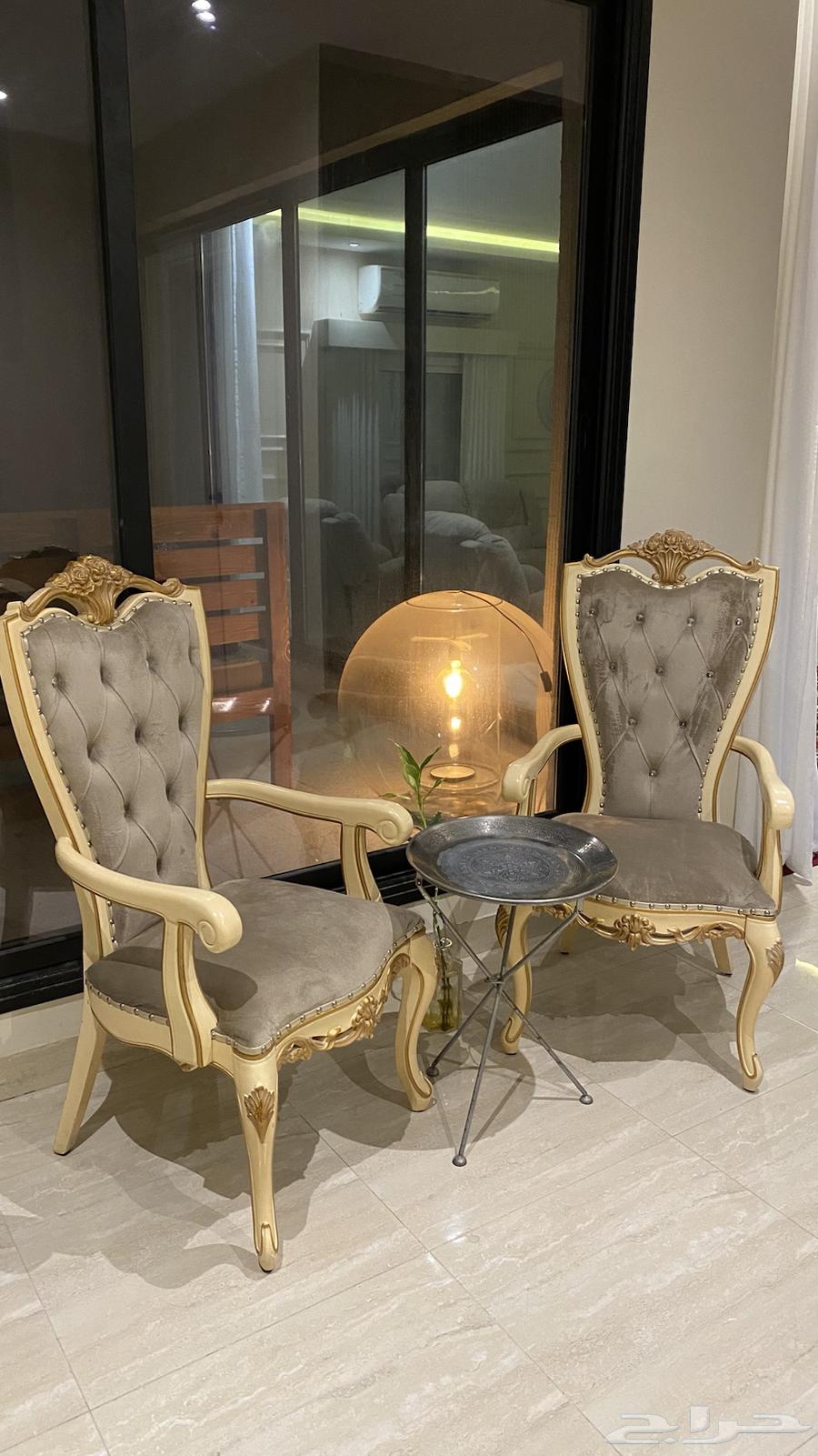 Classic fabric chair set, very clean, spotless64144162655105110