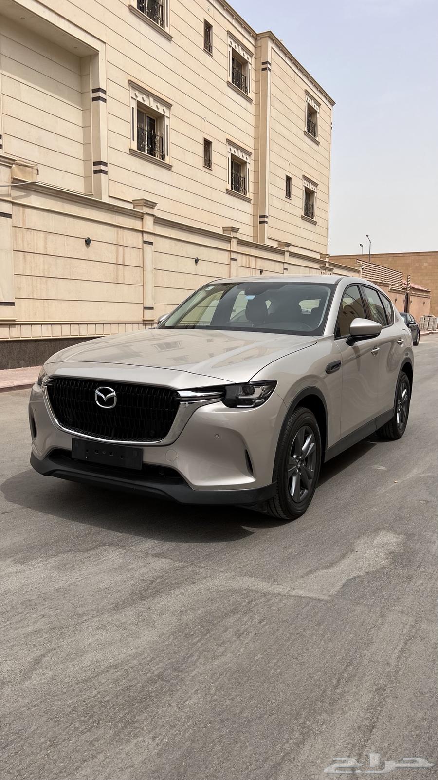 For sale Mazda CX-60 almost new with only 5,000 km64366115665411110