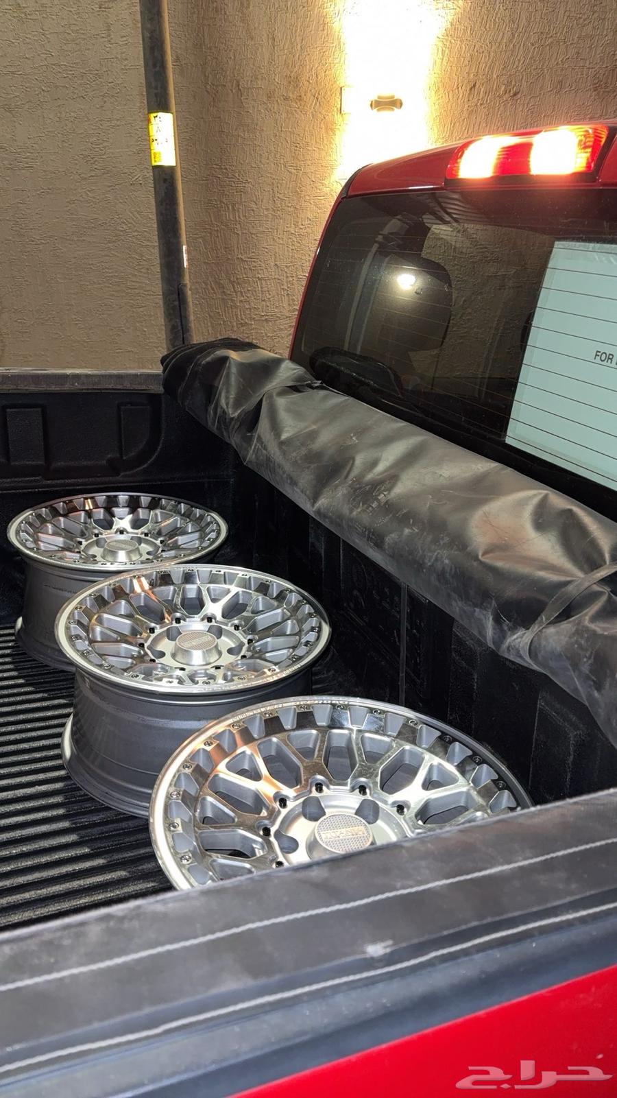 Titanium alloy wheels size 1764360391432963110