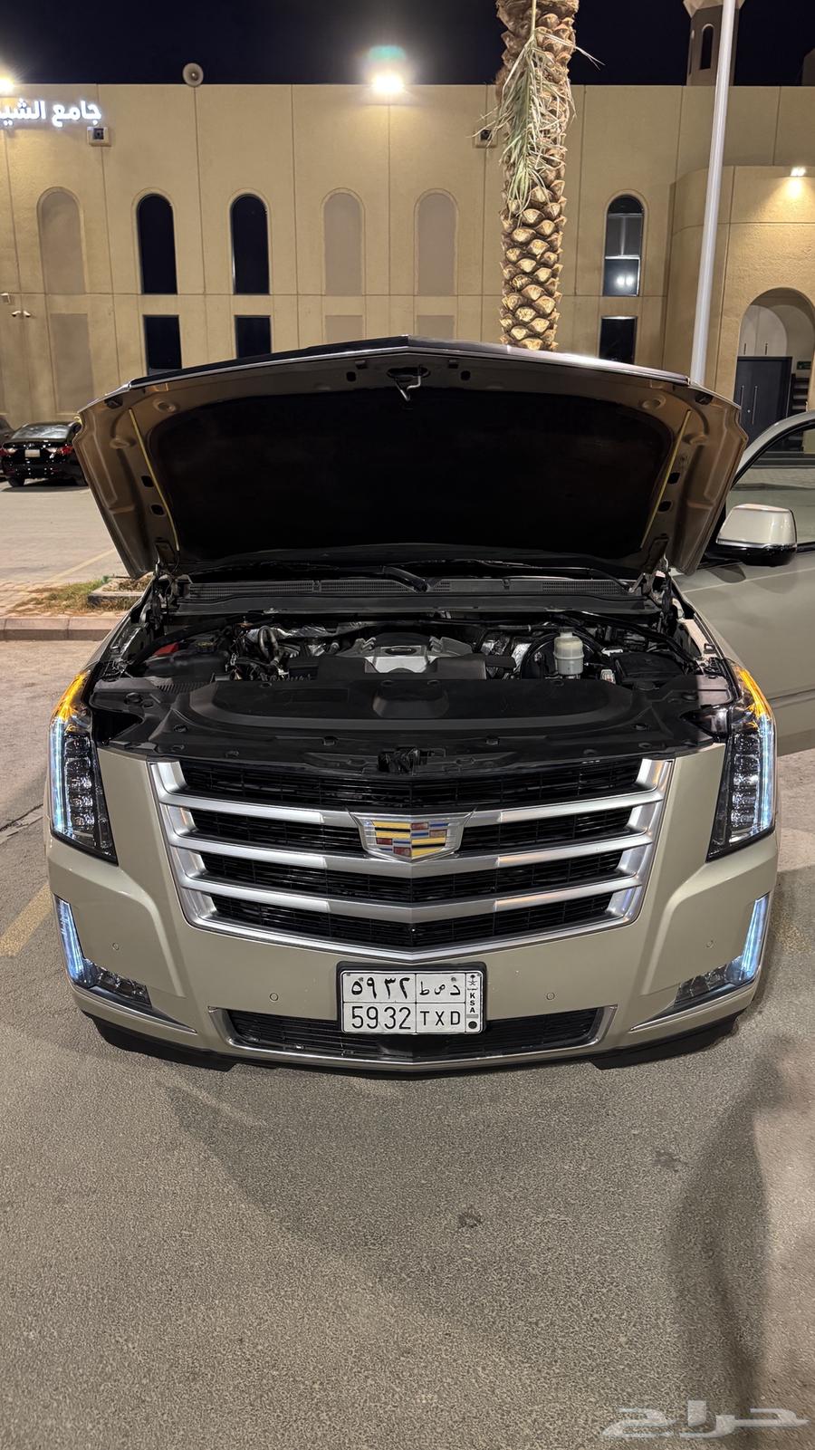 كاديلاك اسكاليد 201664365424991619114