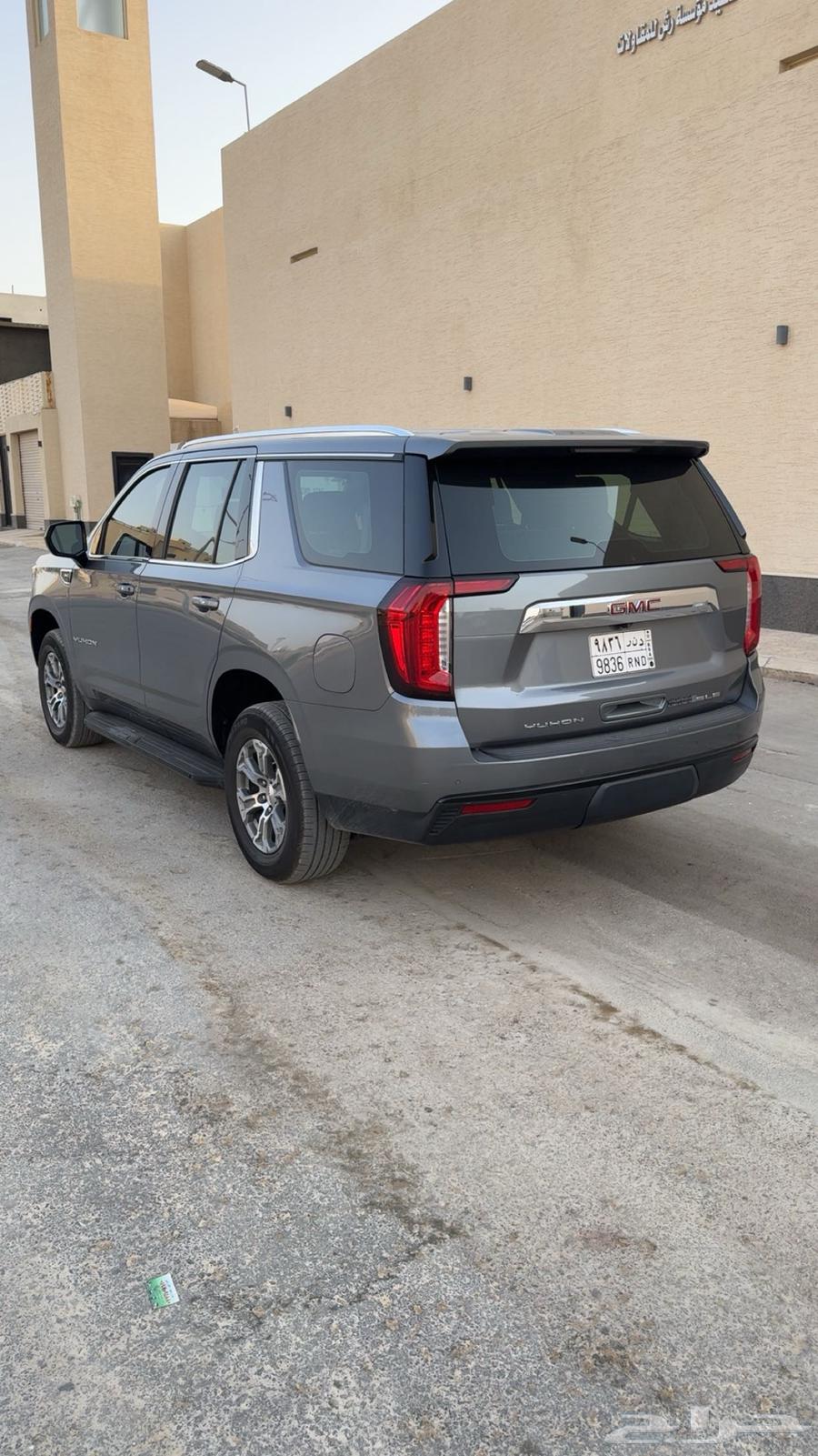 يوكن 2021 SLE نظيف بدون دبل ثلاجة64363785399681112