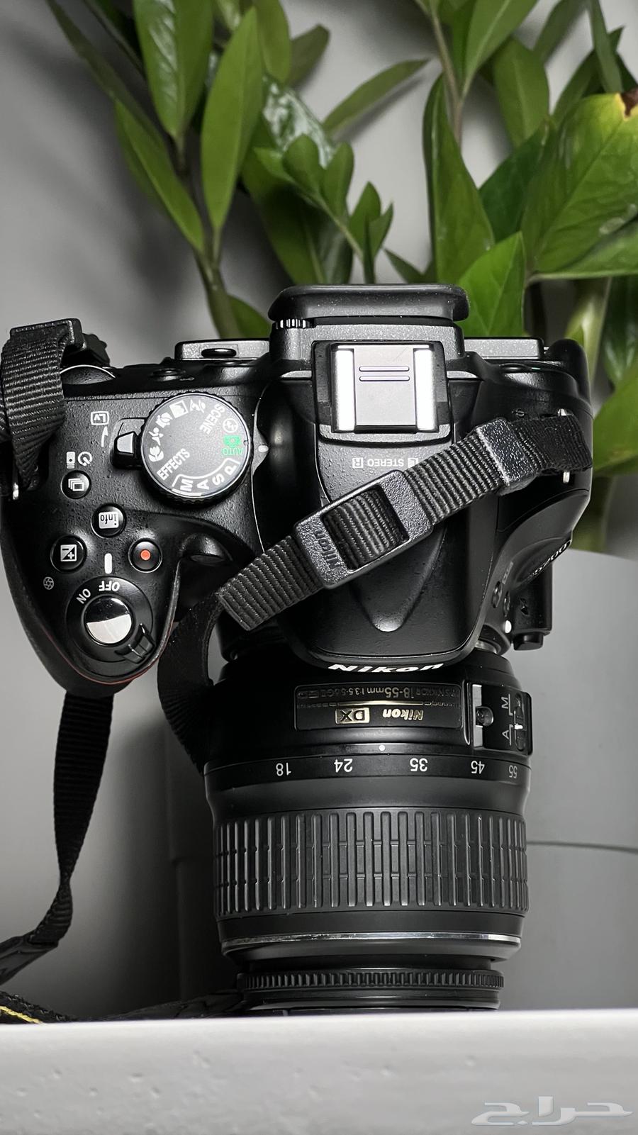 NIKON Camera64127321272707111