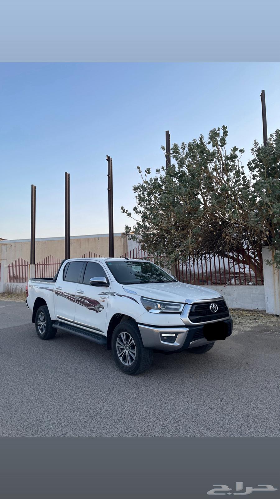 هايلوكس للبيع موديل 202364365557373441110