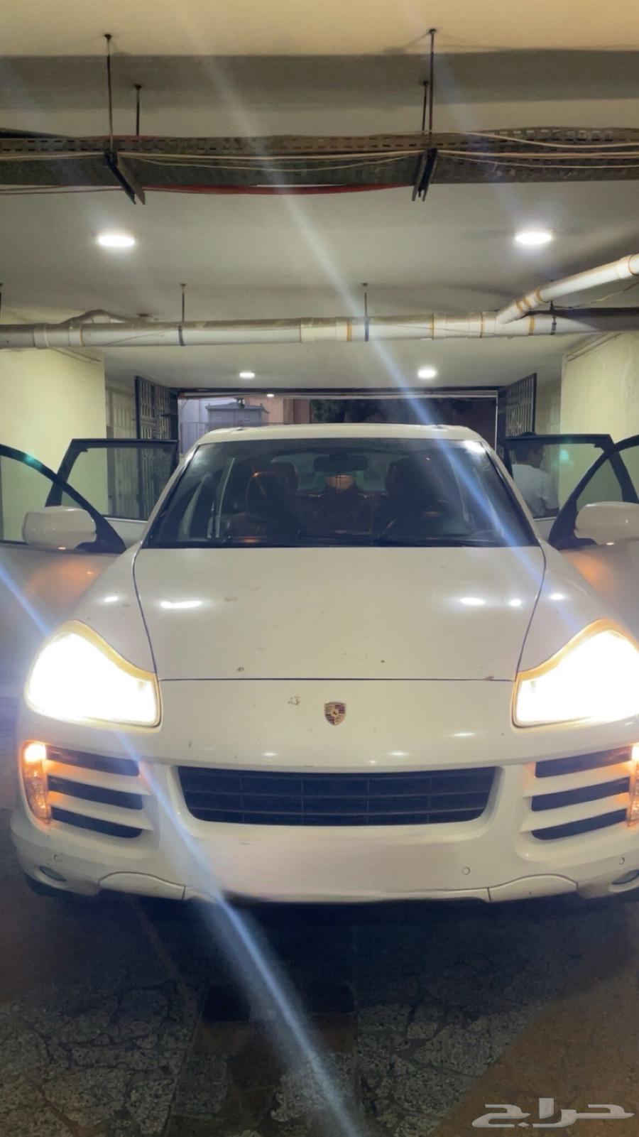 Porsche Cayenne64362725919235111