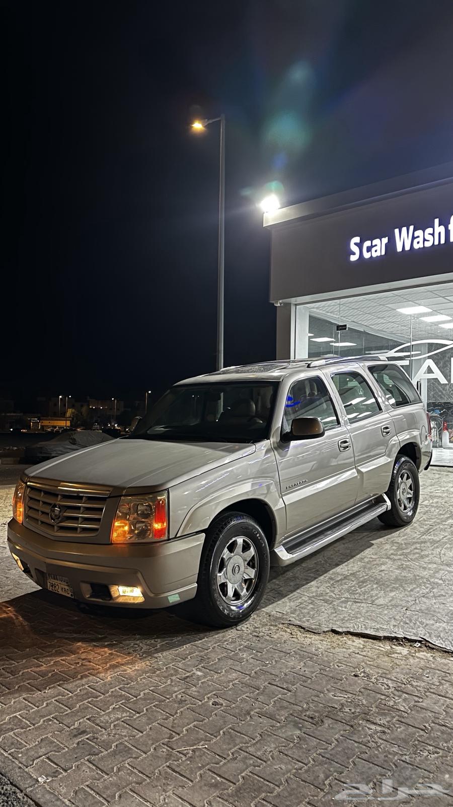 للبيع اسكاليد 200464366702791041110