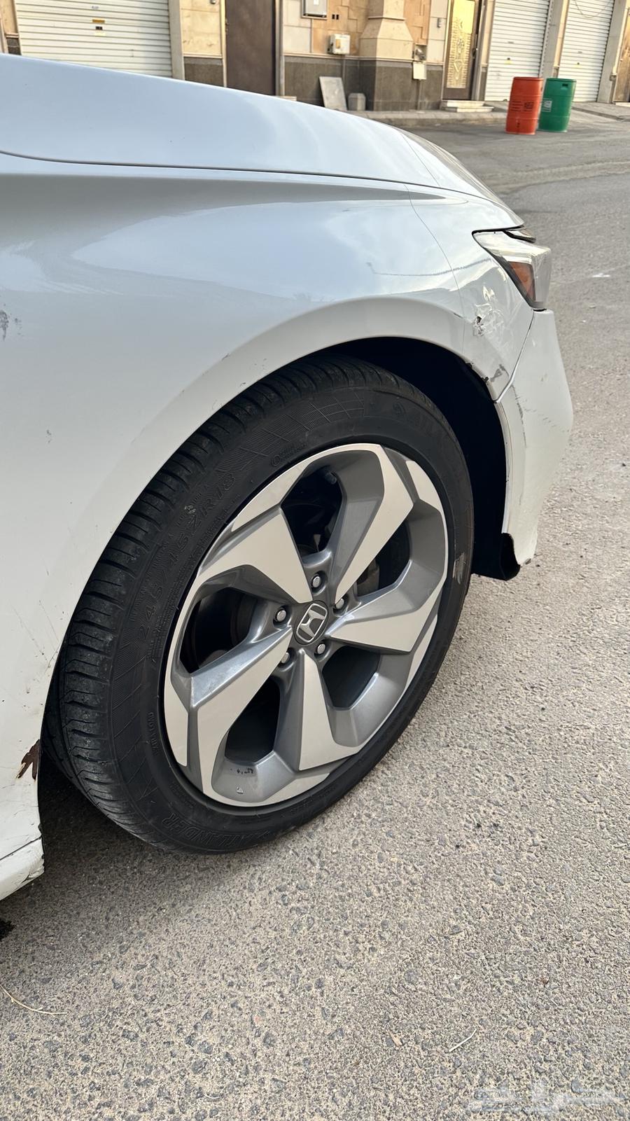 Accord 201864369226334593112