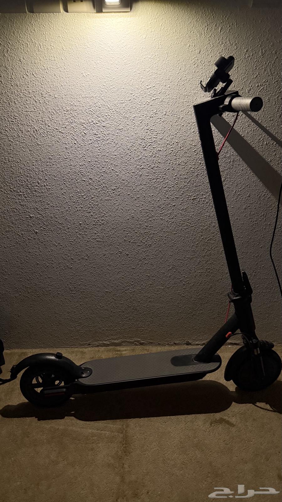 Agent's scooter, clean, used three times64141549620993111