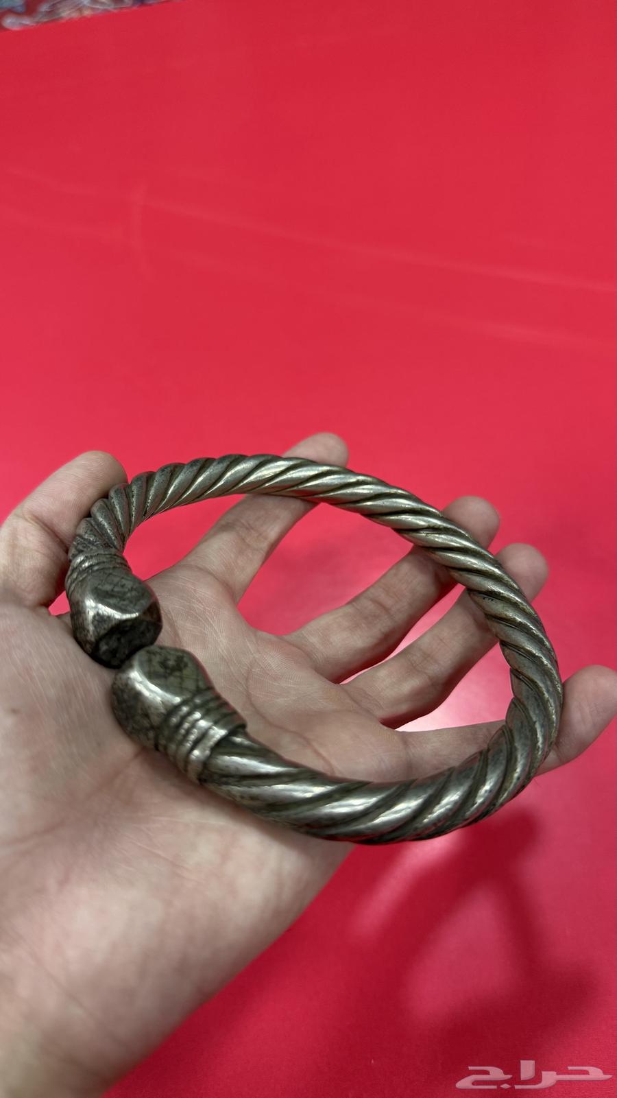 An old silverware armpit support63669550859137111