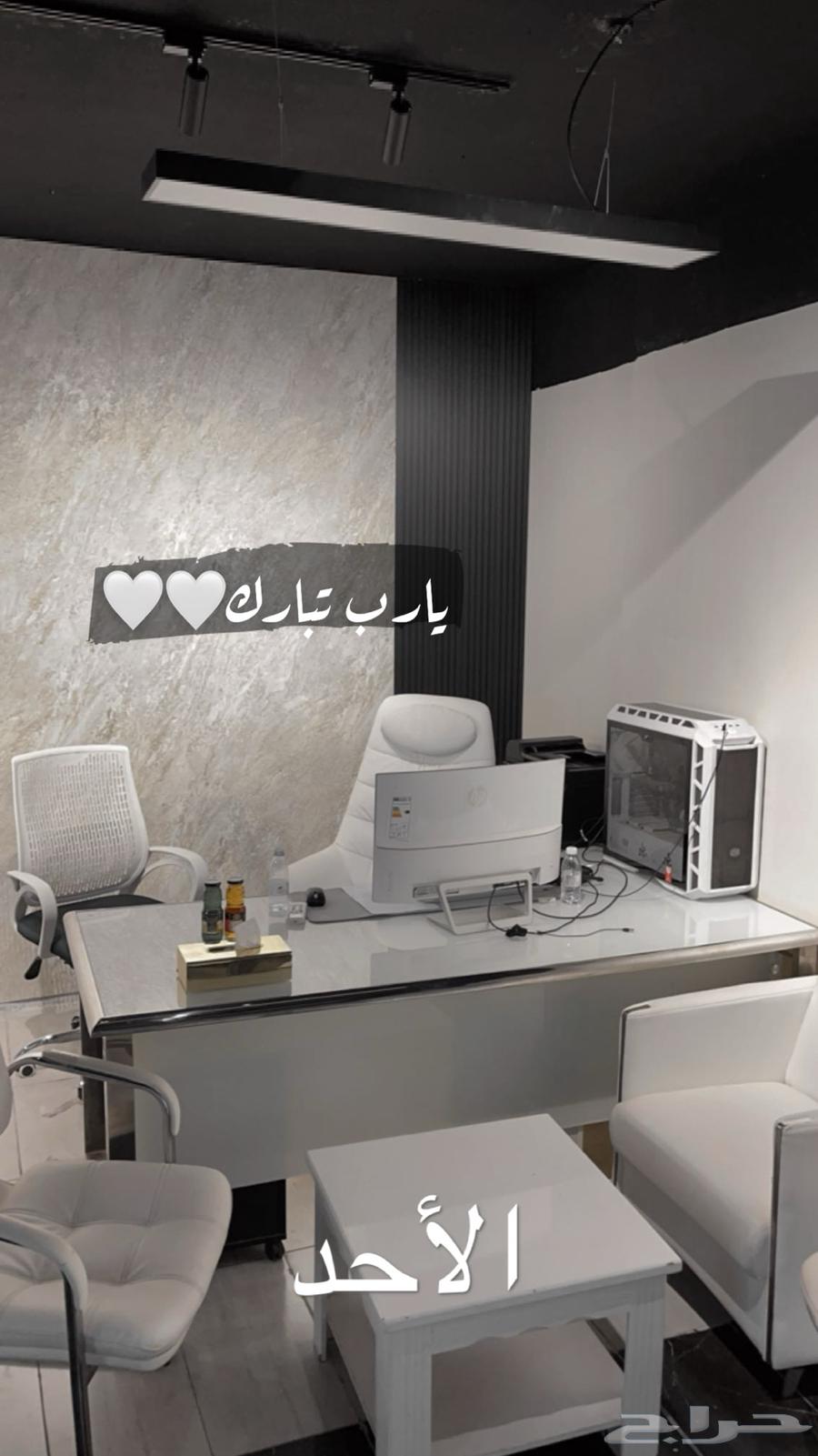 طاولة مكتب للبيع64125833699842112