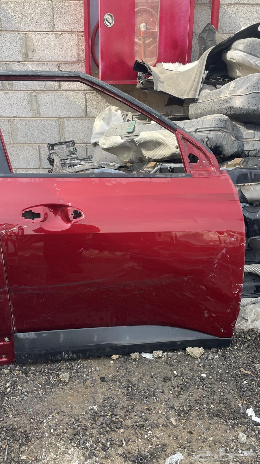 بابين يمين كيا كارينز 2023-2024-2025 وكاله64342638066563111