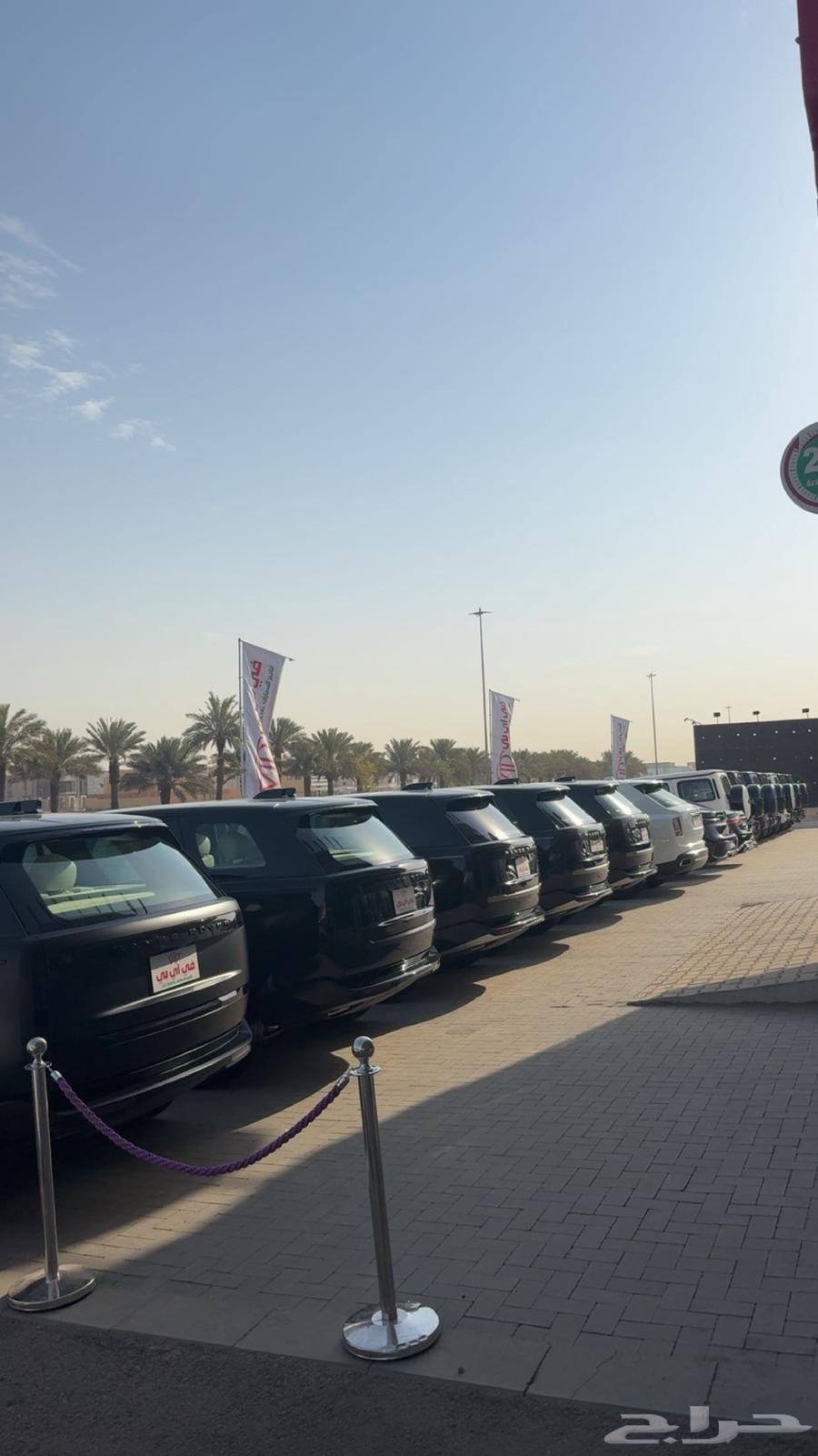 رنج روفر جميع الاللوان والفئات للاجار64369193166977111