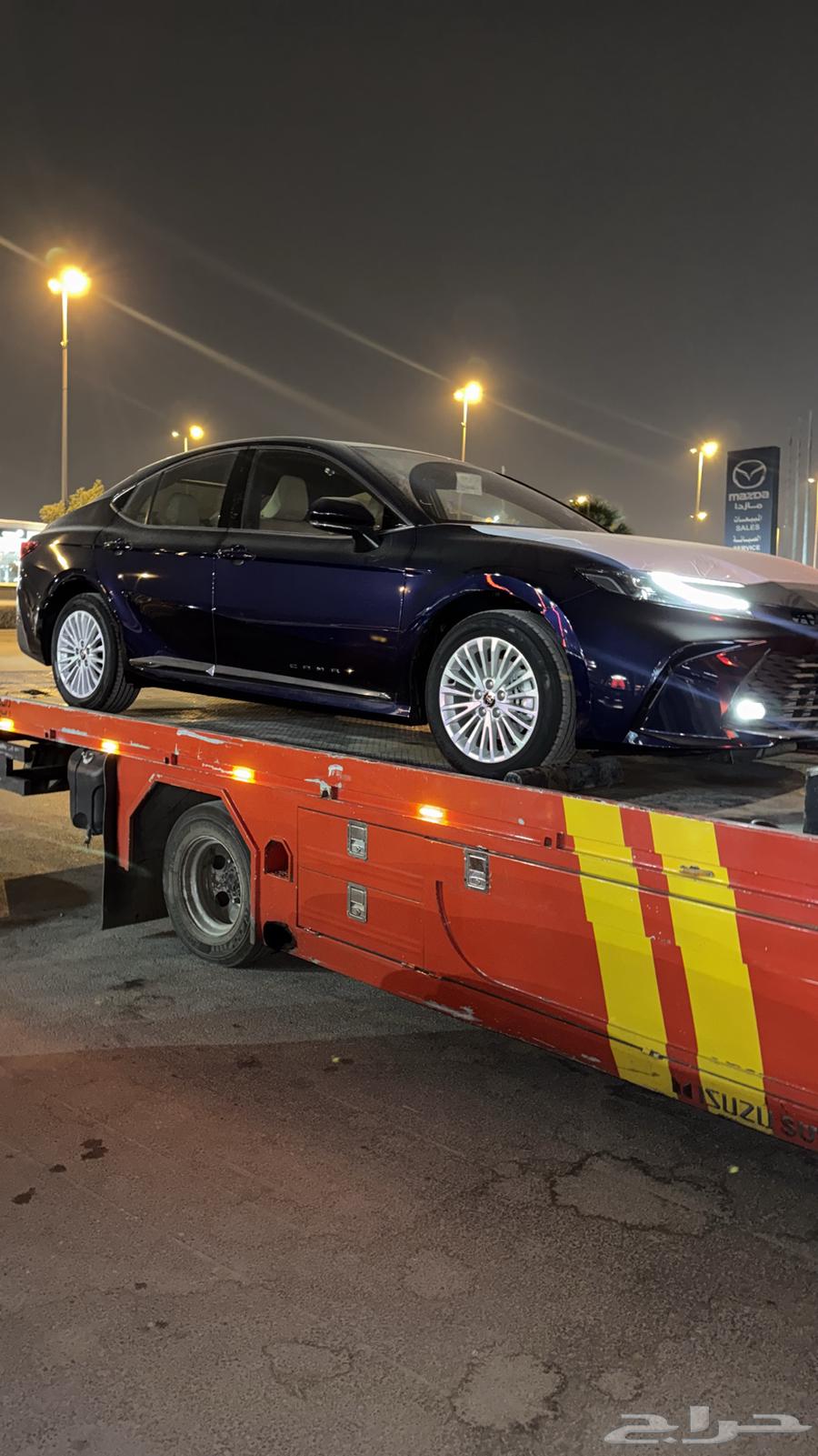 كامري 2025 كحلي نص فل Le بنزين64370525484035111