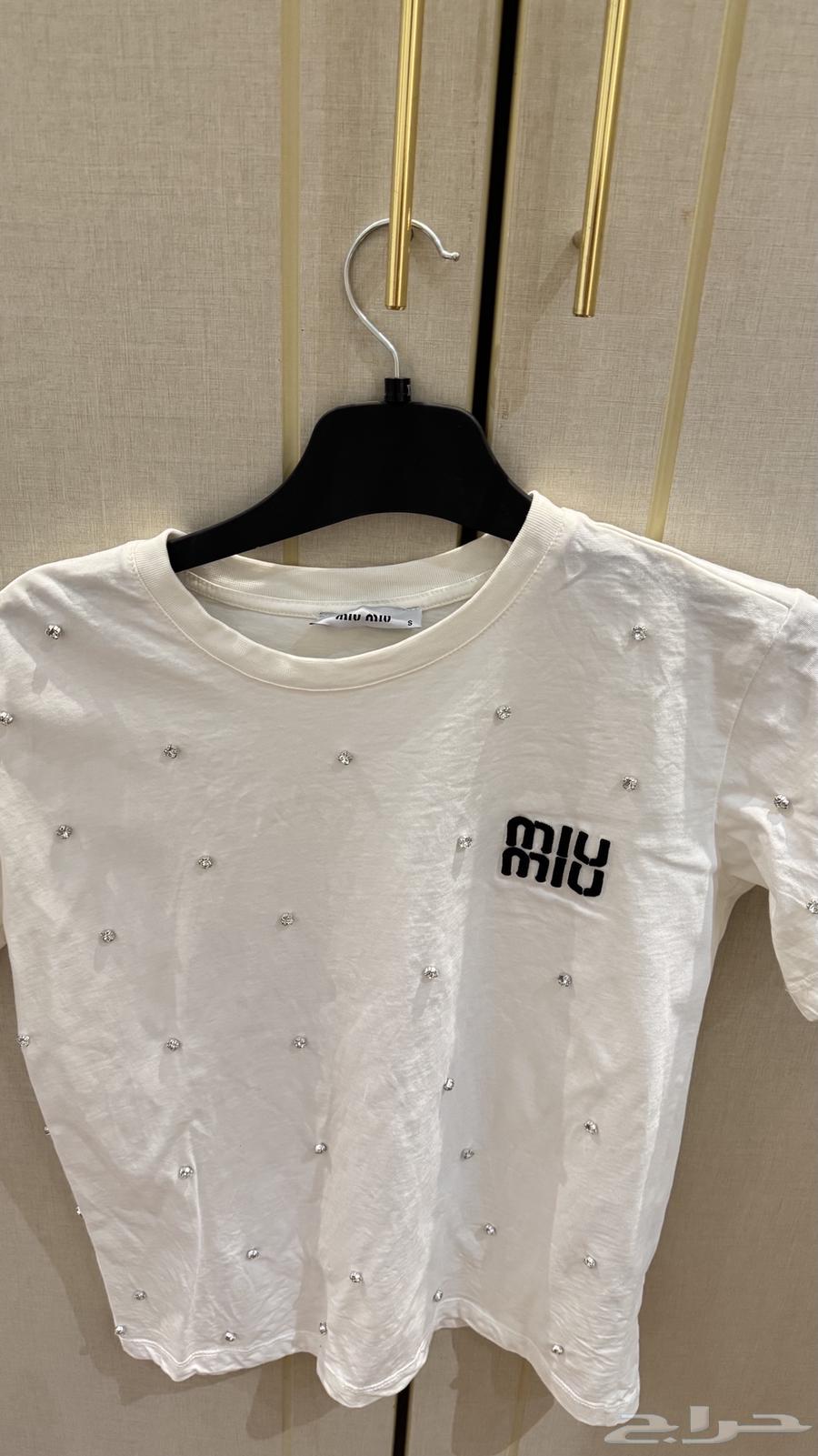 New original Miu Miu T-shirt size S but wide64144720334210110