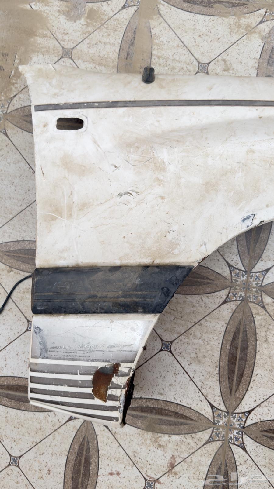 رفرف جيب لاند كلوزر يركب من موديل 2000 الى 2007 معى انتل64368673977217113