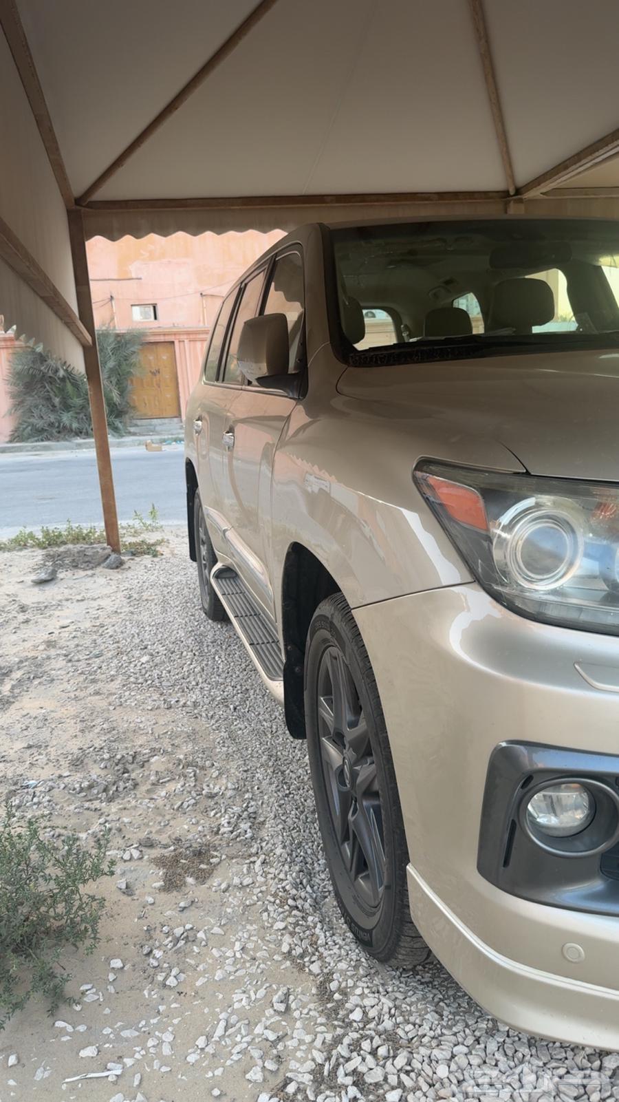 Lexus 2013 with new body and engines64369484240003112